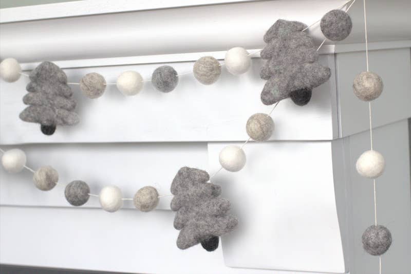 Christmas Tree Felt Ball Garland Home Decor- Gray & White