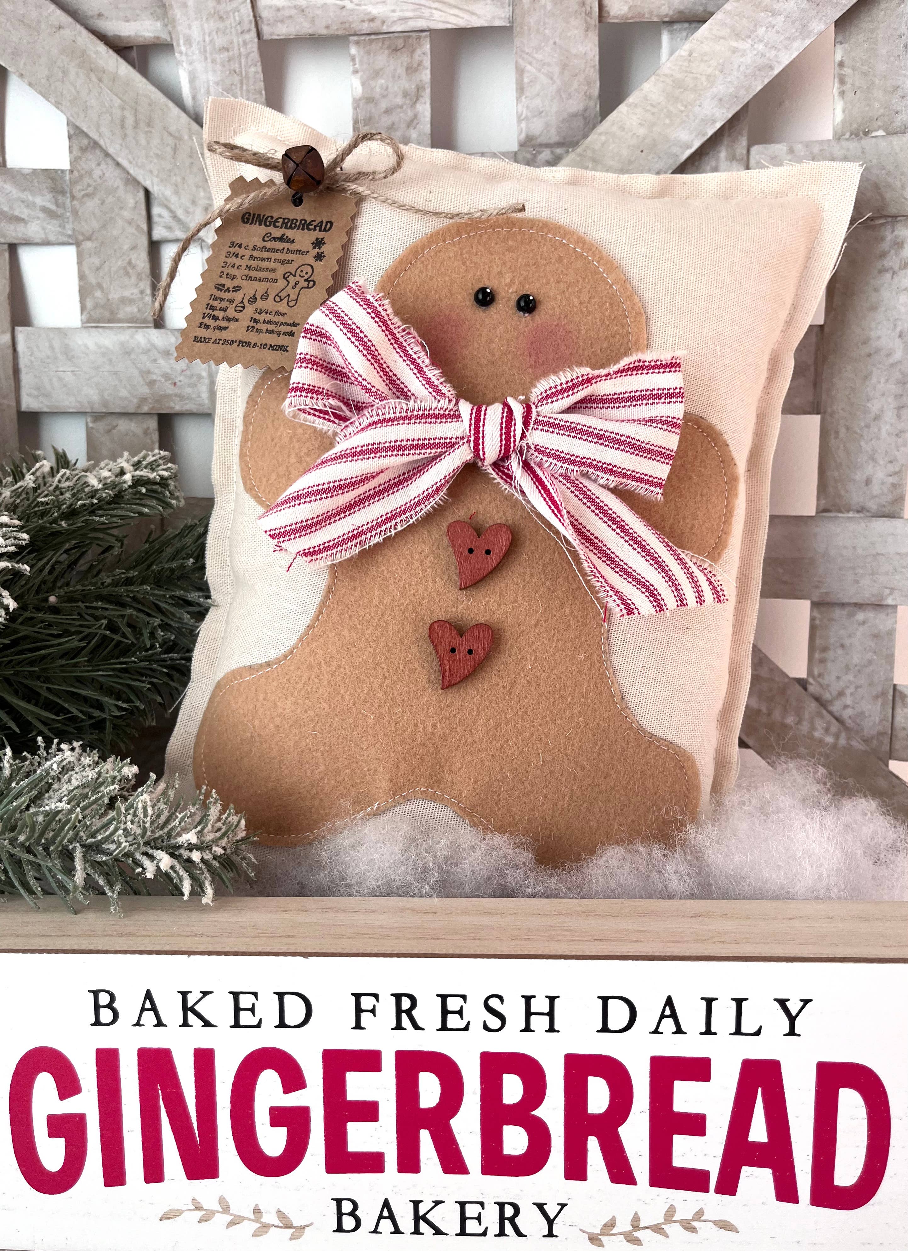 Primitive Gingerbread Decorative Pillow