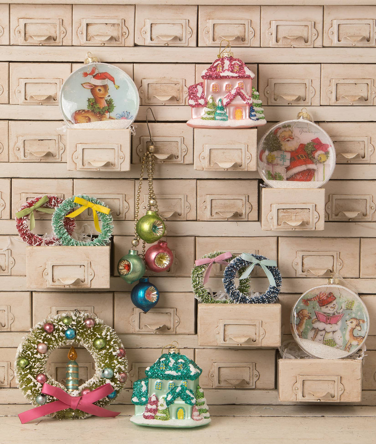 Brights Candle in Wreath Ornament